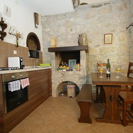 House Dida Mate - Cozy House In Nature With Heated Pool Semesterbostad *