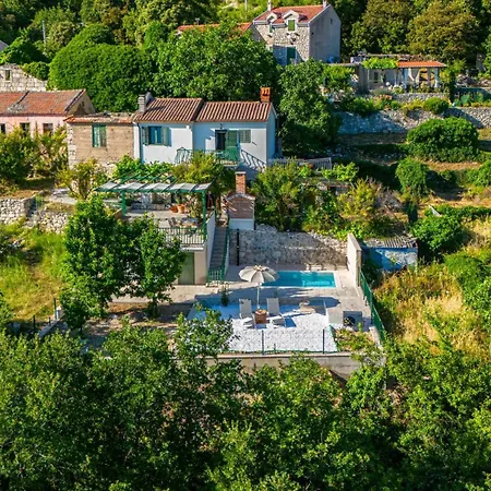 House Dida Mate - Cozy House In Nature With Heated Pool *