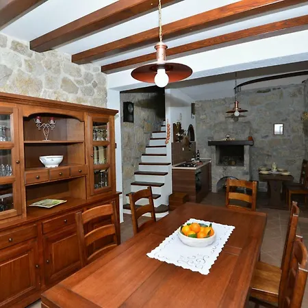 House Dida Mate - Cozy House In Nature With Heated Pool Semesterbostad *