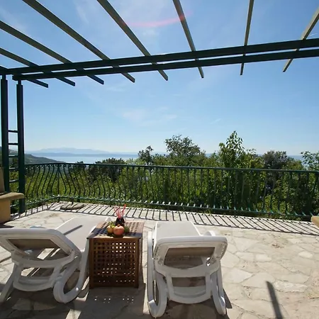 House Dida Mate - Cozy House In Nature With Heated Pool